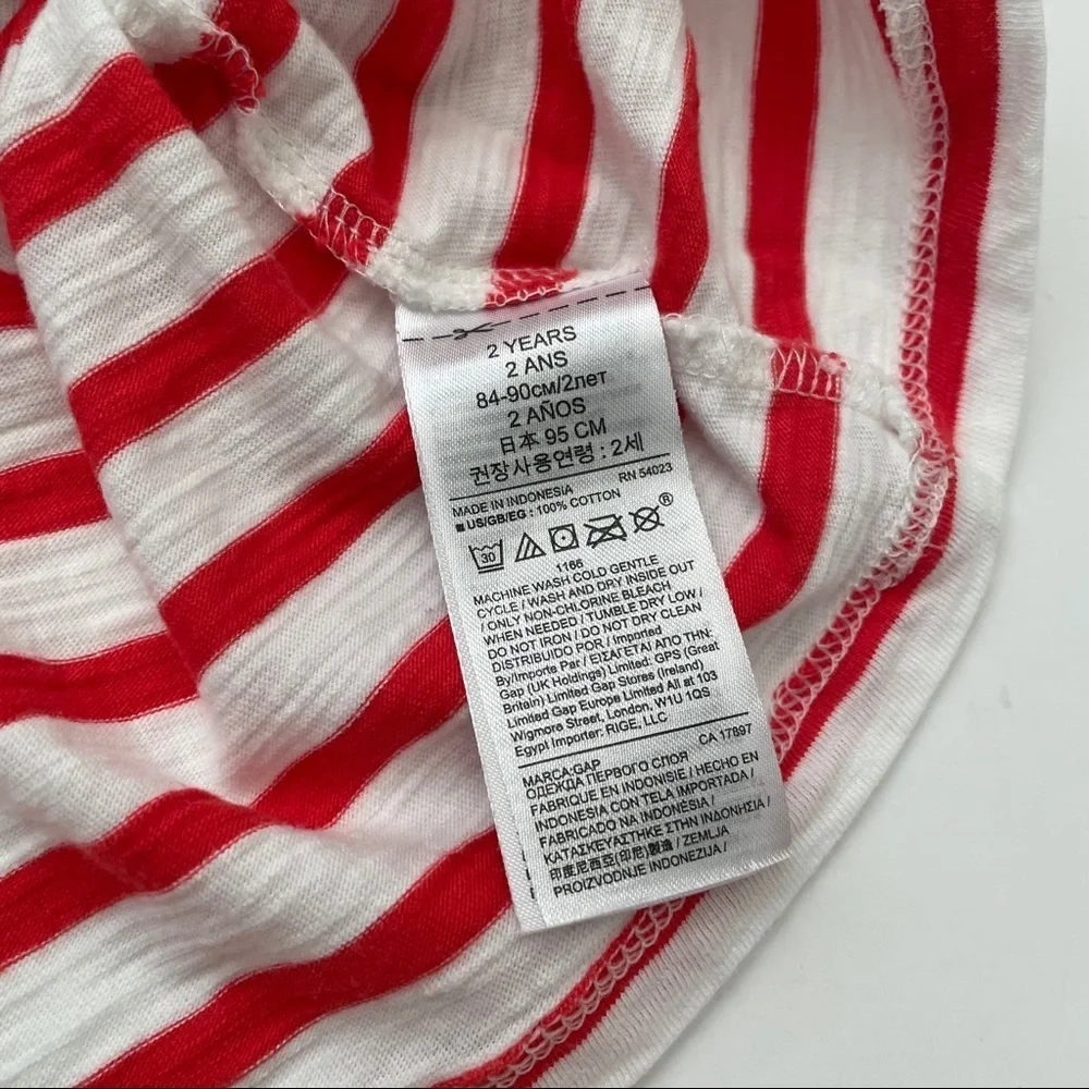 Baby Gap Toddler Girl Short Sleeve Tee Size 2 years